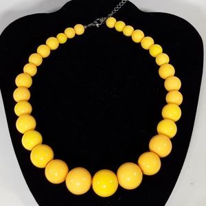 Vintage 1960's Mod Yellow Bead Necklace
